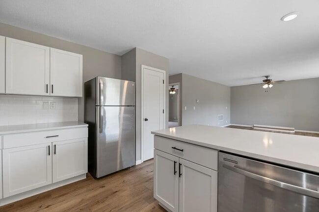 Building Photo - 15120 East 63rd Street South