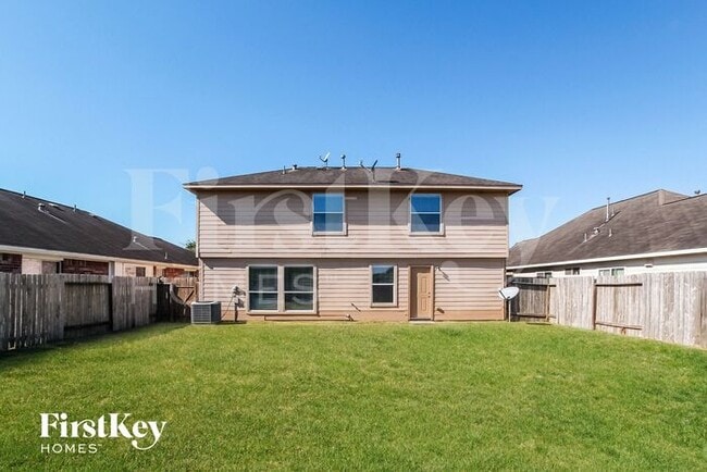 Building Photo - 2811 Long Grove Ln