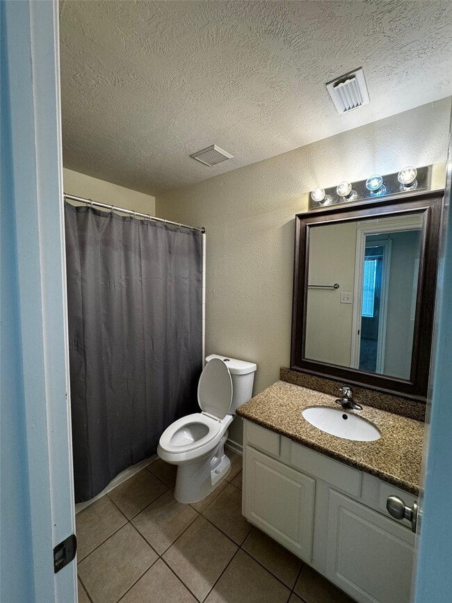 Building Photo - 246 W Stedhill Loop