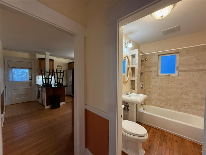 Building Photo - 67 Fairfax St