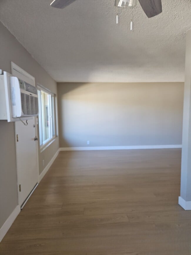 Building Photo - 8334 Willis Ave