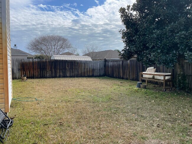 Building Photo - 9697 Leeward Way