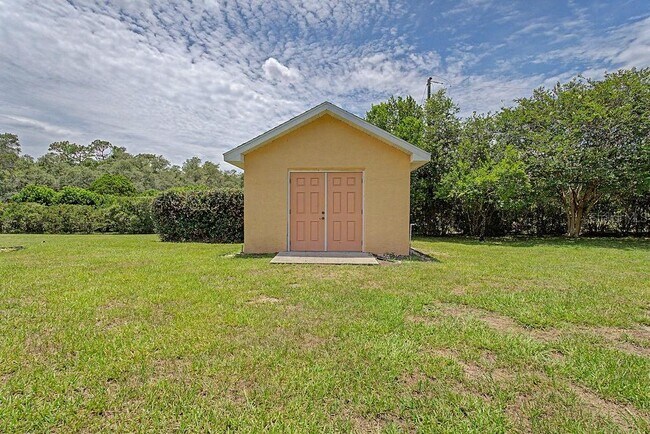 Building Photo - 20811 SW 81st Loop