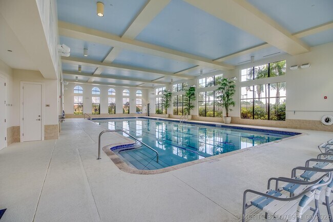 Building Photo - 8942 SW Pepoli Way
