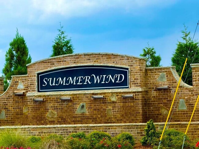 Building Photo - 2015 Waycross Ln