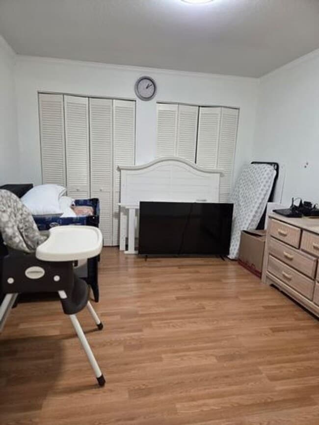 Building Photo - 810 Sandtree Dr