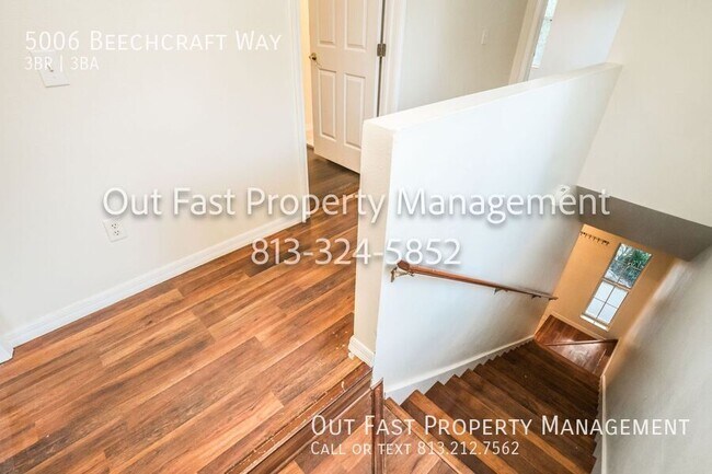 Building Photo - 5006 Beechcraft Way