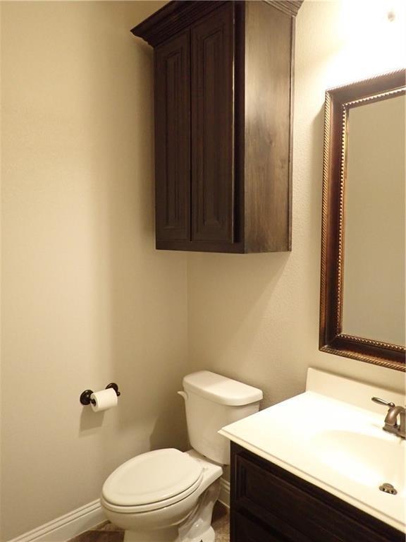 Building Photo - 409 Silver Trail