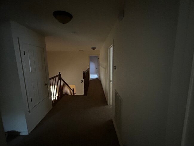 Building Photo - 15603 Rose Crest