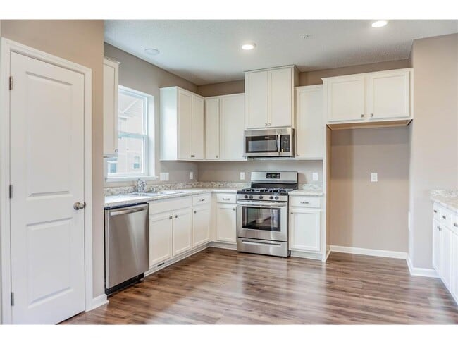 Building Photo - 1619 Windigo Ln