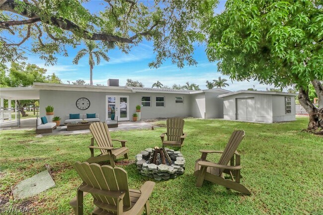 Building Photo - 1152 Harbor Dr