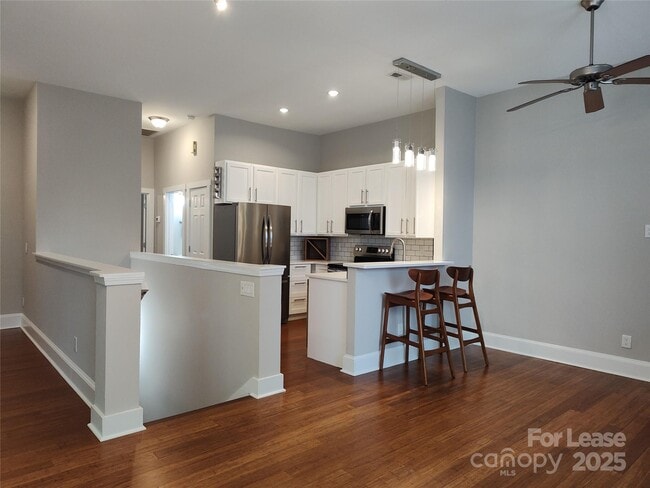 Building Photo - 3497 Chagall Ct