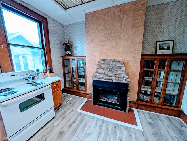 Building Photo - 1104 Franklin St