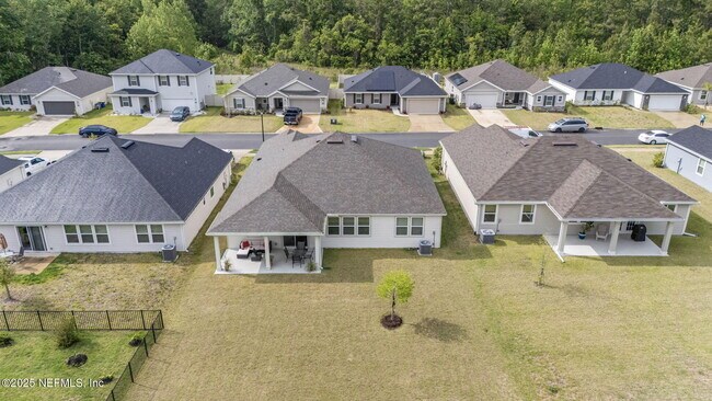 Building Photo - 12897 Logans Walk Ln