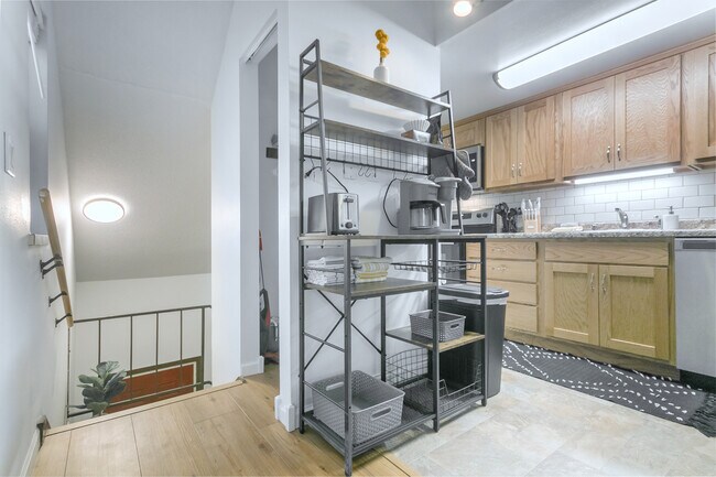 Plenty of storage - 515 Donofrio Dr