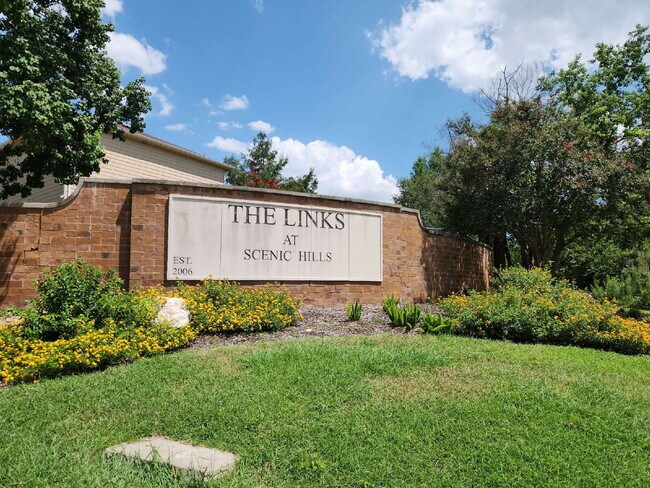 Building Photo - "Charming 3-Bedroom Oasis with 2 Full Baths – Your Perfect Retreat in Schertz!"