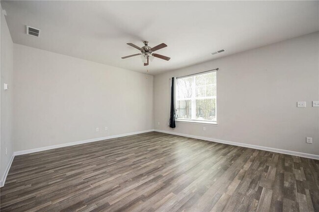 Building Photo - 1611 Meadow Crossing