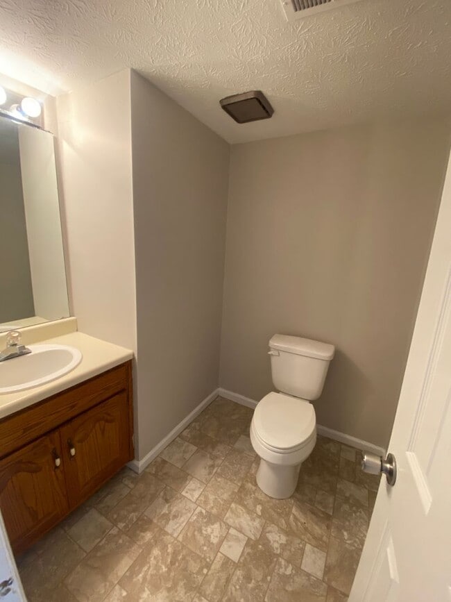 Building Photo - 5315 Whisperwood Ct