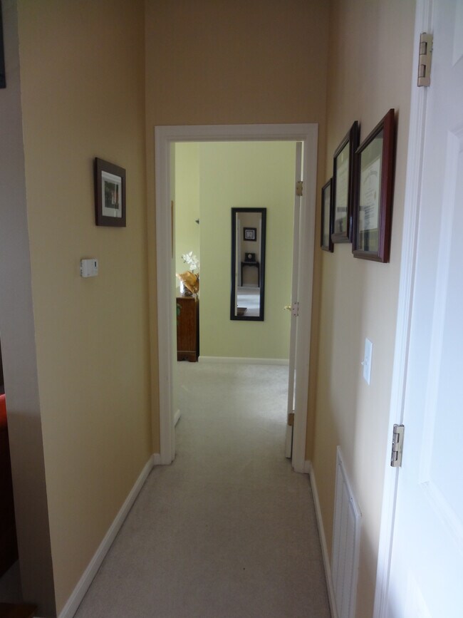 Hallway into Master Suite from Great Room - 2275 Pinnacle Ct