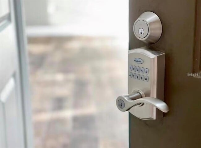 Building Photo - 5017 City St