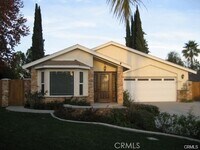 Building Photo - 328 La Tortola Dr