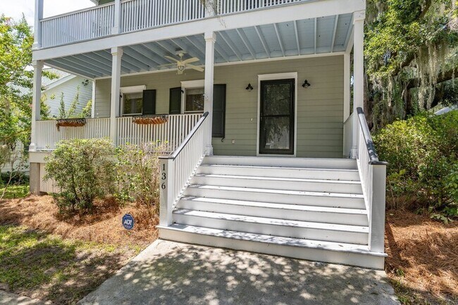 Building Photo - 136 Prescott Dr
