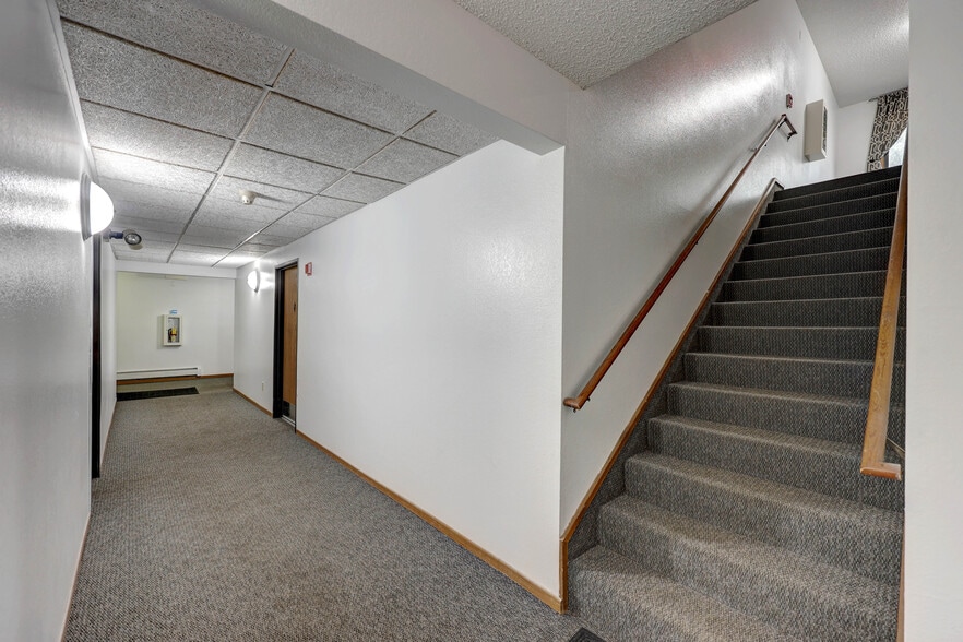 Building Photo - Cedar Acres Apartments