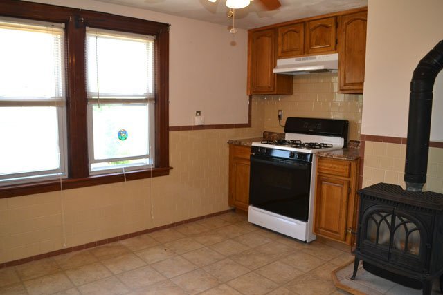 Building Photo - 99 Sedan St