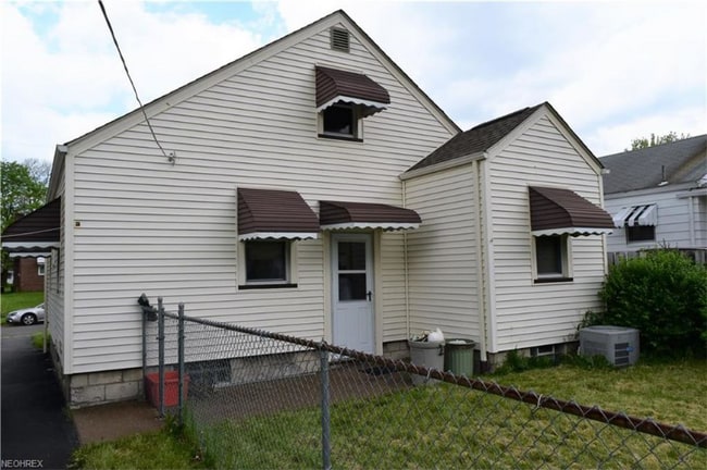 Building Photo - 127 S Osborn Ave