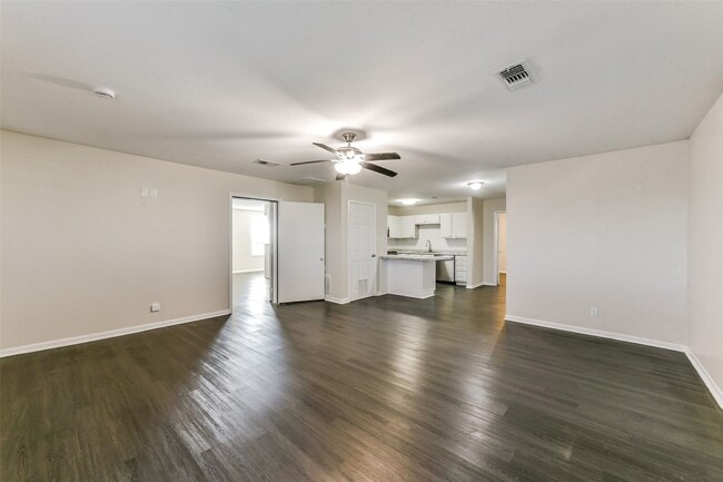 Building Photo - 3602 Alice St