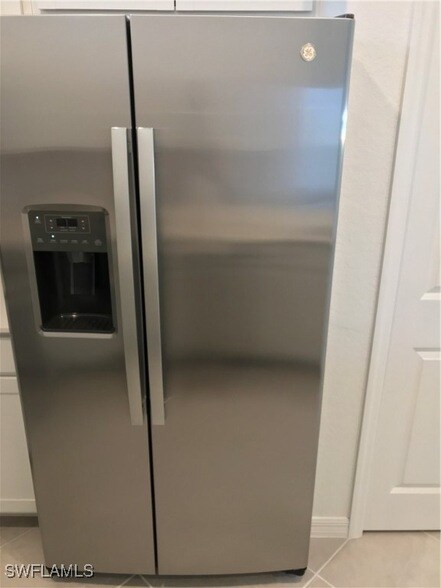 Building Photo - 2016 Vermont Ln