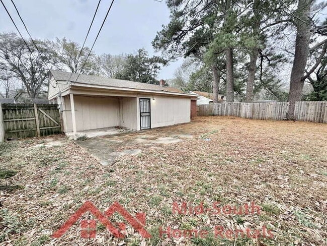 Building Photo - 3588 Hendricks Ave