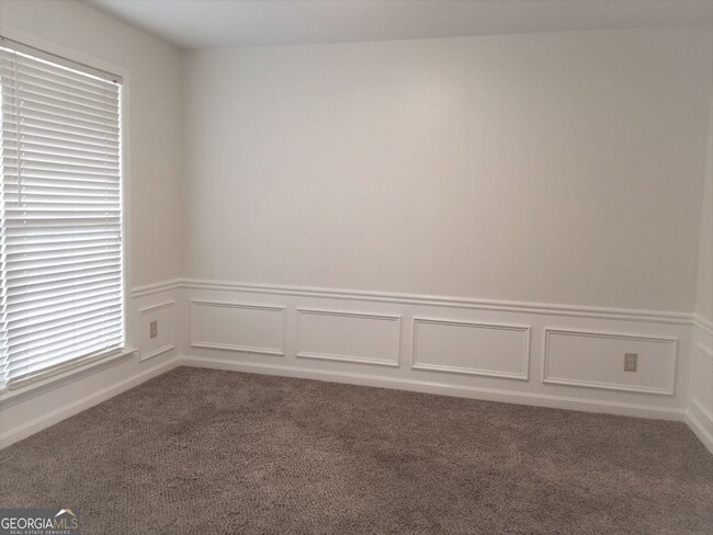 Building Photo - 500 Alstonefield Dr