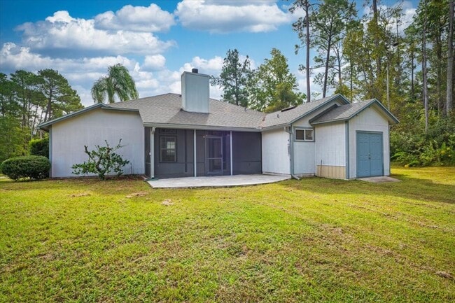 Building Photo - Beautiful 4BR Home with Fireplace, Screene...