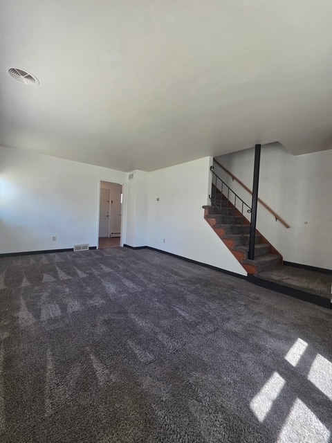 Building Photo - 702 8th Ave N