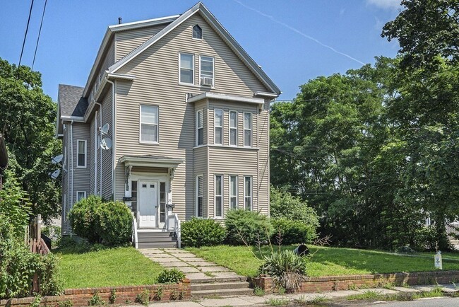 Primary Photo - 29 West St
