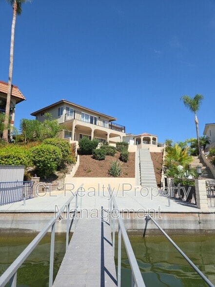 Building Photo - 29880 Longhorn Dr