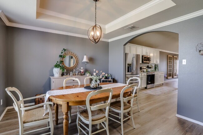 Building Photo - Stunning & Spacious Three Bedroom Home in Frenship School District!