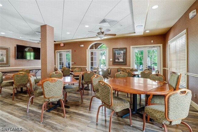Building Photo - 20221 Estero Gardens Cir