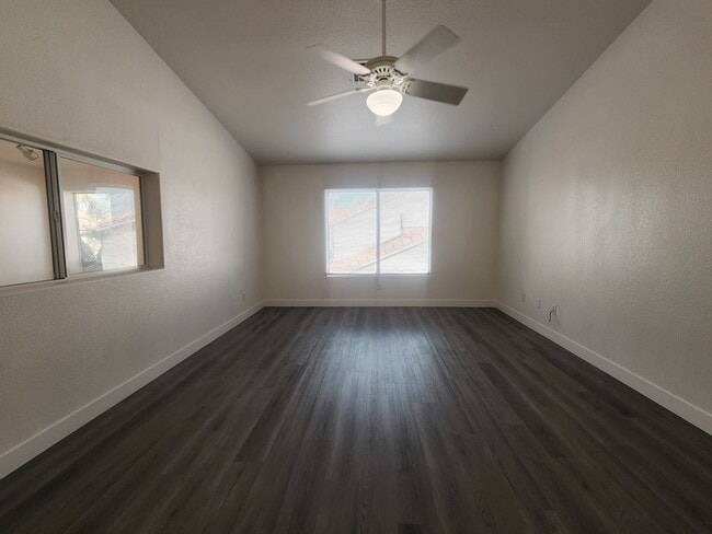 Building Photo - 5264 Island Chain Rd