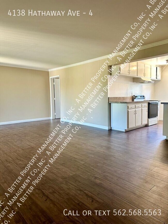 Building Photo - 4138 Hathaway Ave