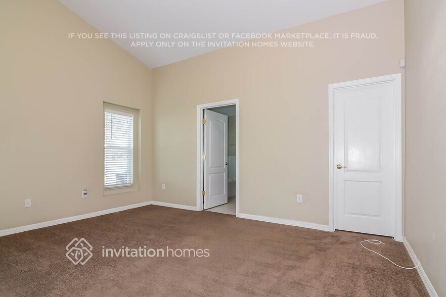 Building Photo - 12513 Lake Vista Dr
