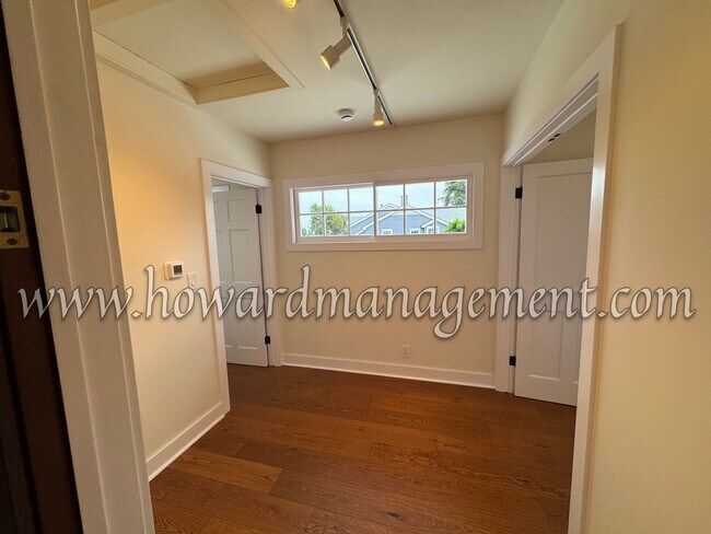 Building Photo - ***OPEN HOUSE 6/13 (11am-1pm)*** Contempor...