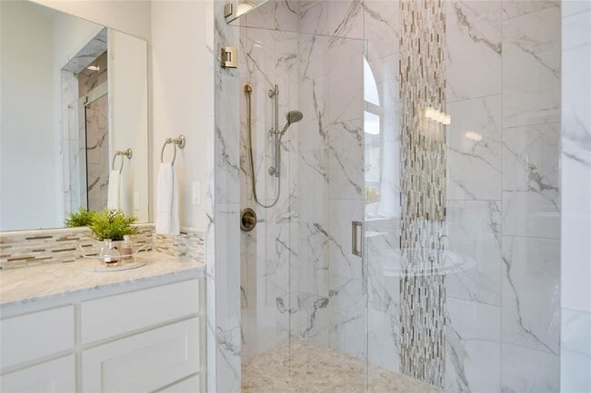 Building Photo - 949 Indian Hawthorne Dr