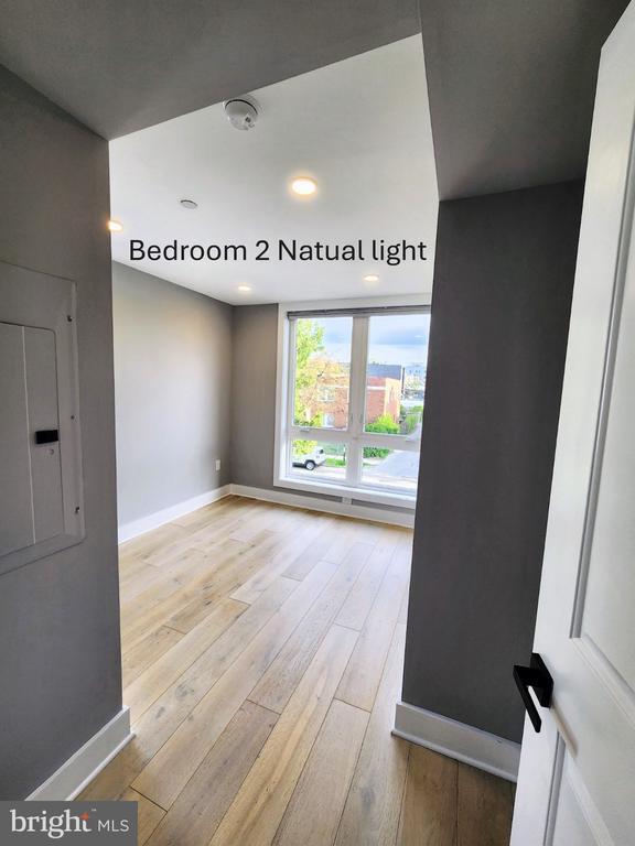 Building Photo - 1915 H St NE