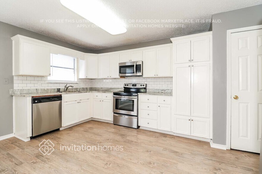 Building Photo - 7016 Oakfield Corner Ct