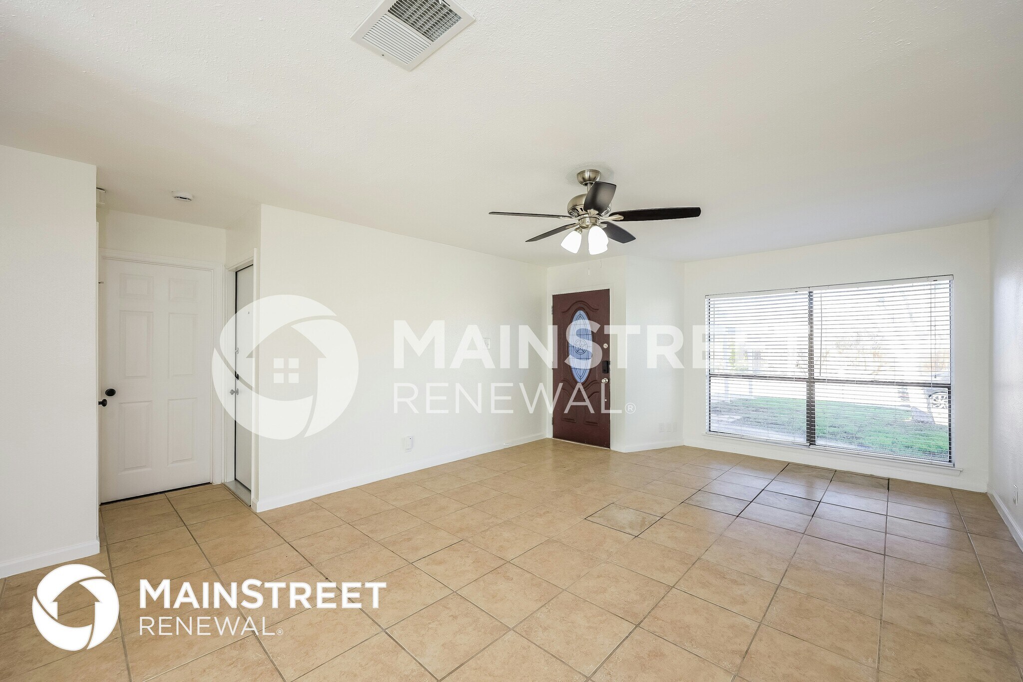 Building Photo - 5050 Gordon Cooper Dr