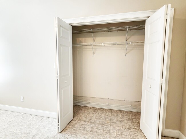 Building Photo - 192 Hamby Dr