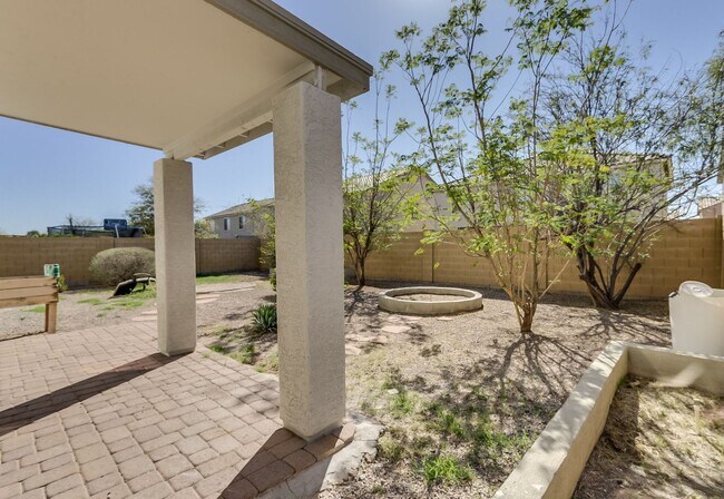 Building Photo - 5413 W Apollo Rd