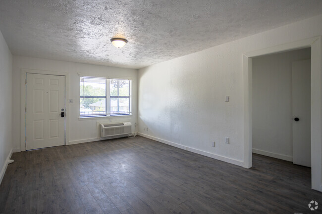 2BR, 1BA - 800SF - Living Room - 7430 Mount St